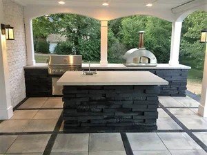 Luxury outdoor kitchen Nashville backyard