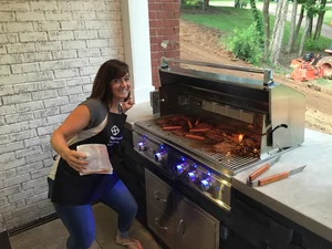 outdoor kitchen builder